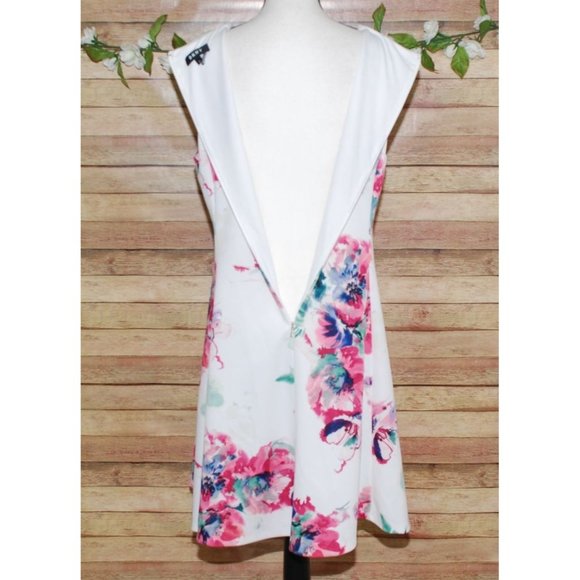 DKNY Ladies Floral Scuba Dress Size 14 Fit And Flare Back Zip Sleeveless Stretch - Picture 10 of 13